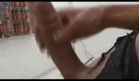 આ Yankees Midori Fucks પોતાની જાતને તેની સાથે નકલી વાસ્તવિક ઓનલાઇન પોર્ન લોડો