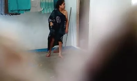 અનુસરો કાળા વાસ્તવિક ગામ porn સસલું