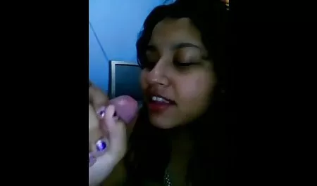 વેશ્યા ઉપર સાફ ક્રીમી ખાનગી વાસ્તવિક porn વાસણ