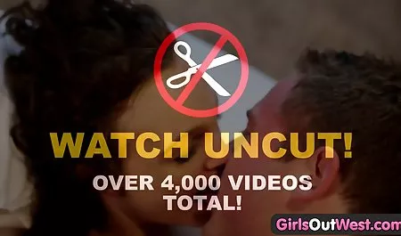 કલાપ્રેમી હોટેલ Fucked વાસ્તવિક પોર્ન સ્ટાર્સ